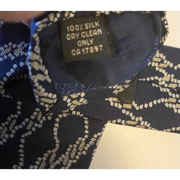 Banana Republic Men's Silk Ribbed Abstract Print Tie Made In Italy 59Lx4W - Picture 4 of 9